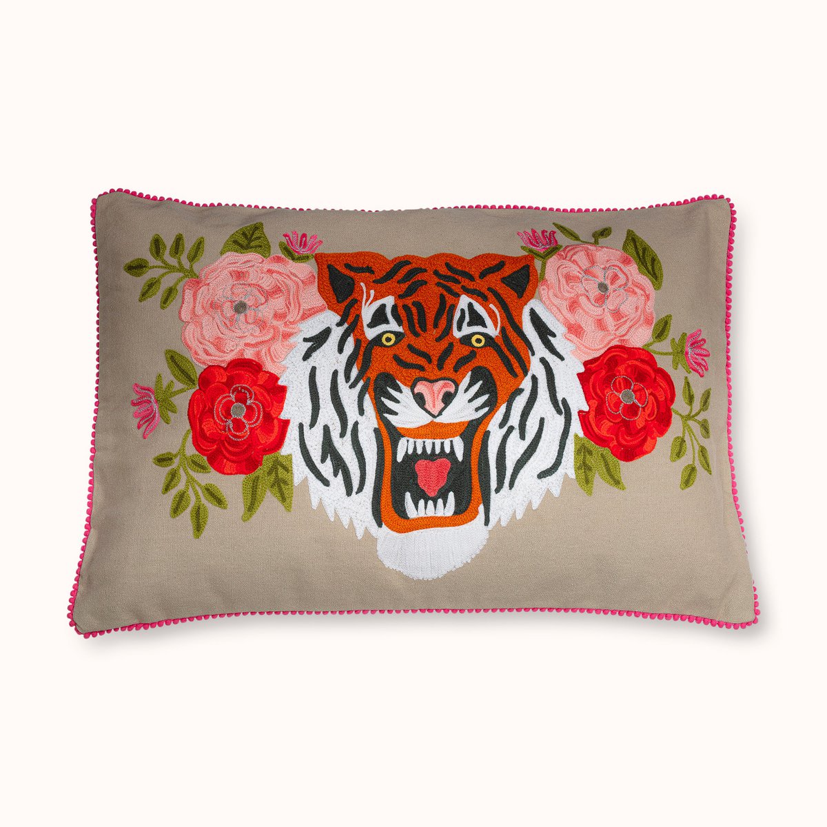 Oreiller avec remplissage de tigre