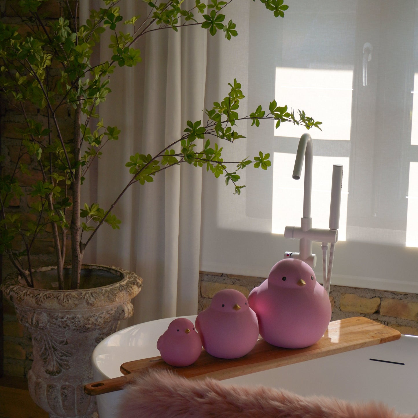 Trio “Trois à Trois” – Oiseaux en céramique rose