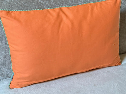 Coussins rectangulaires brodés 40x60 orange